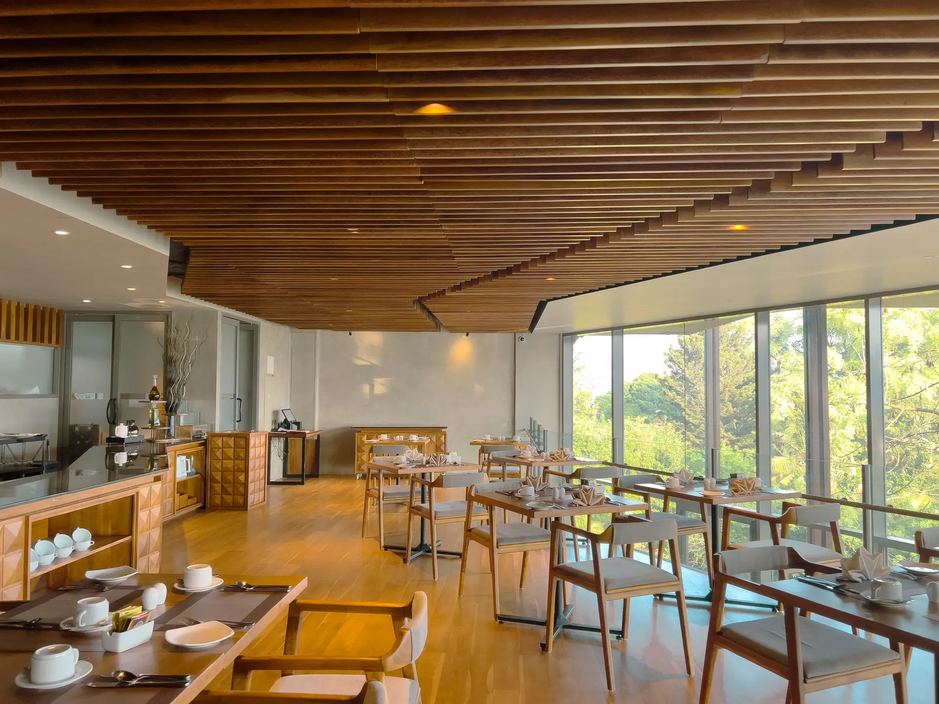 Lake View Atrium